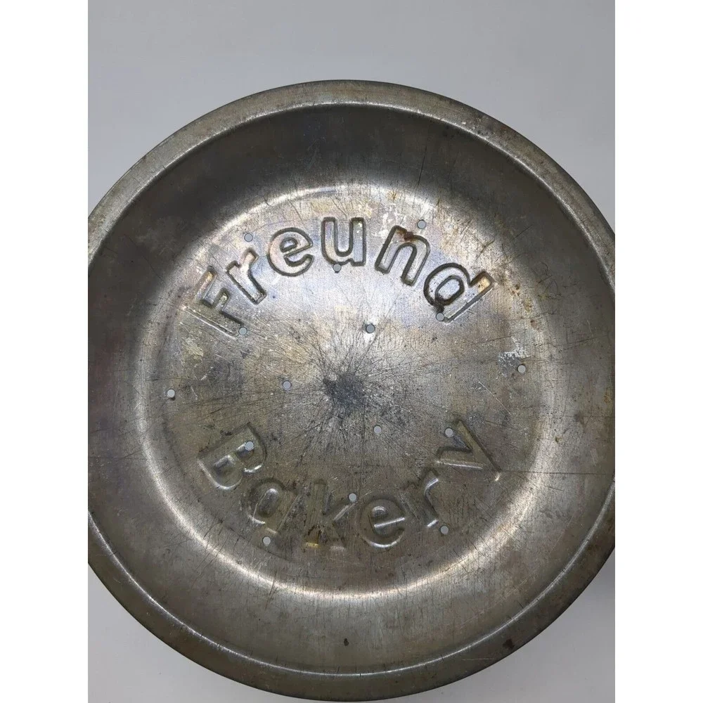 Freund Bakery Tin Metal Pie Pan 9” St Louis Missouri Kitchen‎ Jewish Decor VTG